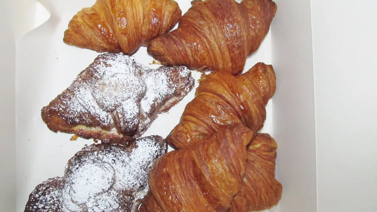 Made of Crumbs – patisserie in Morpeth town centre